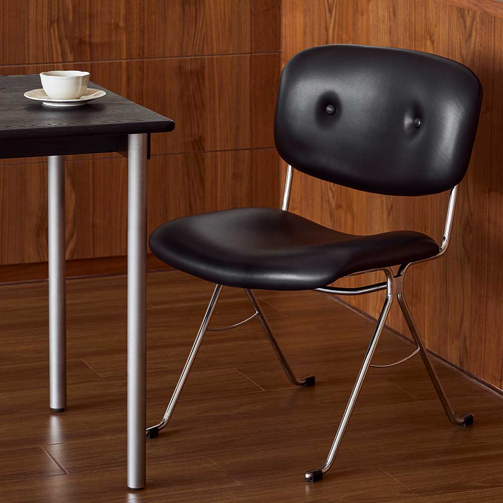 Omelette Chair