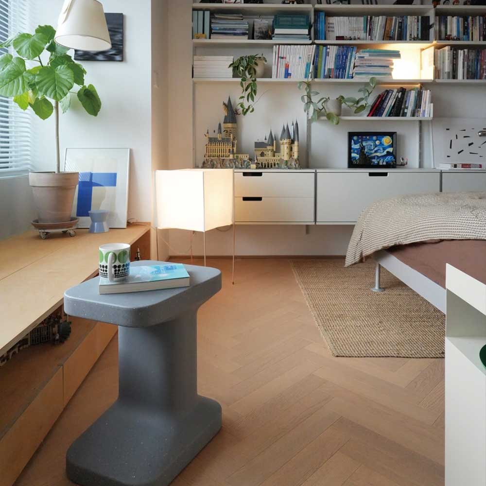 MAP Stool (gray)