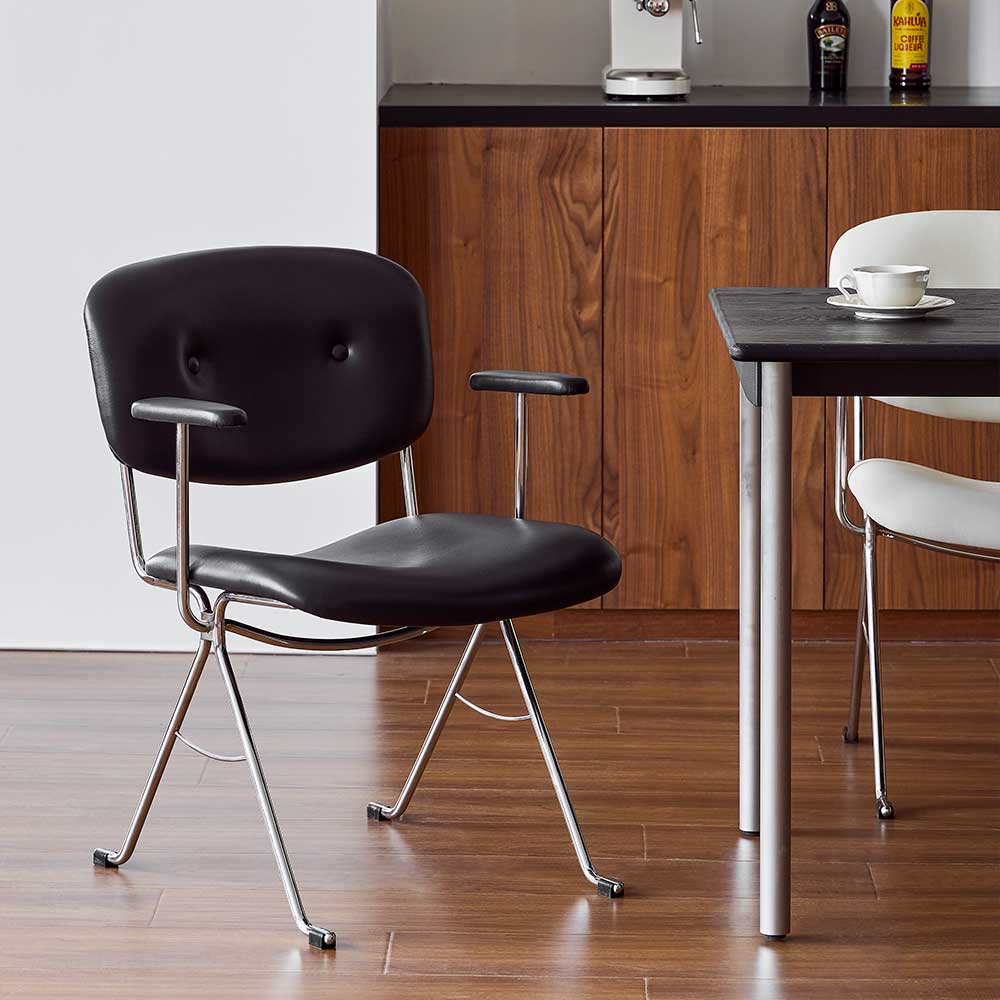 Omelette Chair