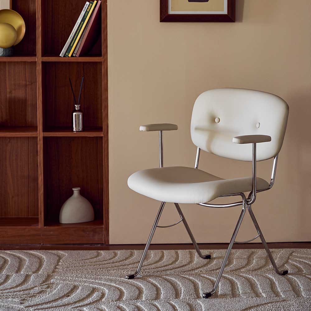 Omelette Chair