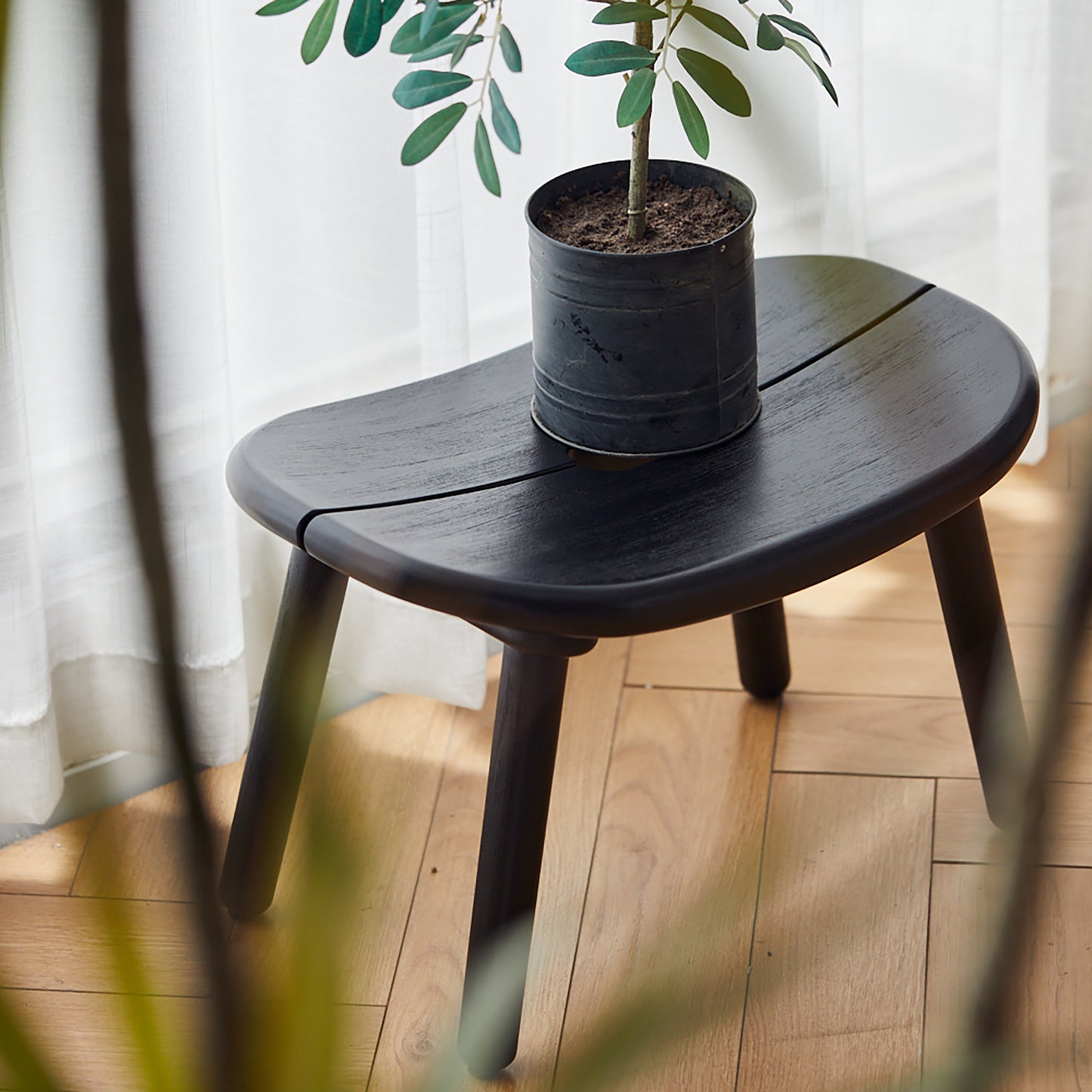 Nut Stool 堅果凳