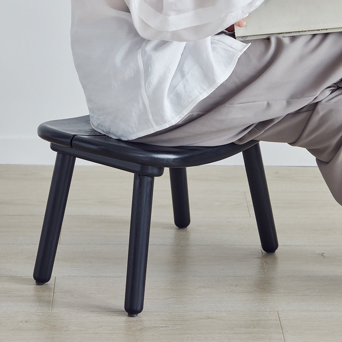 Nut Stool 堅果凳