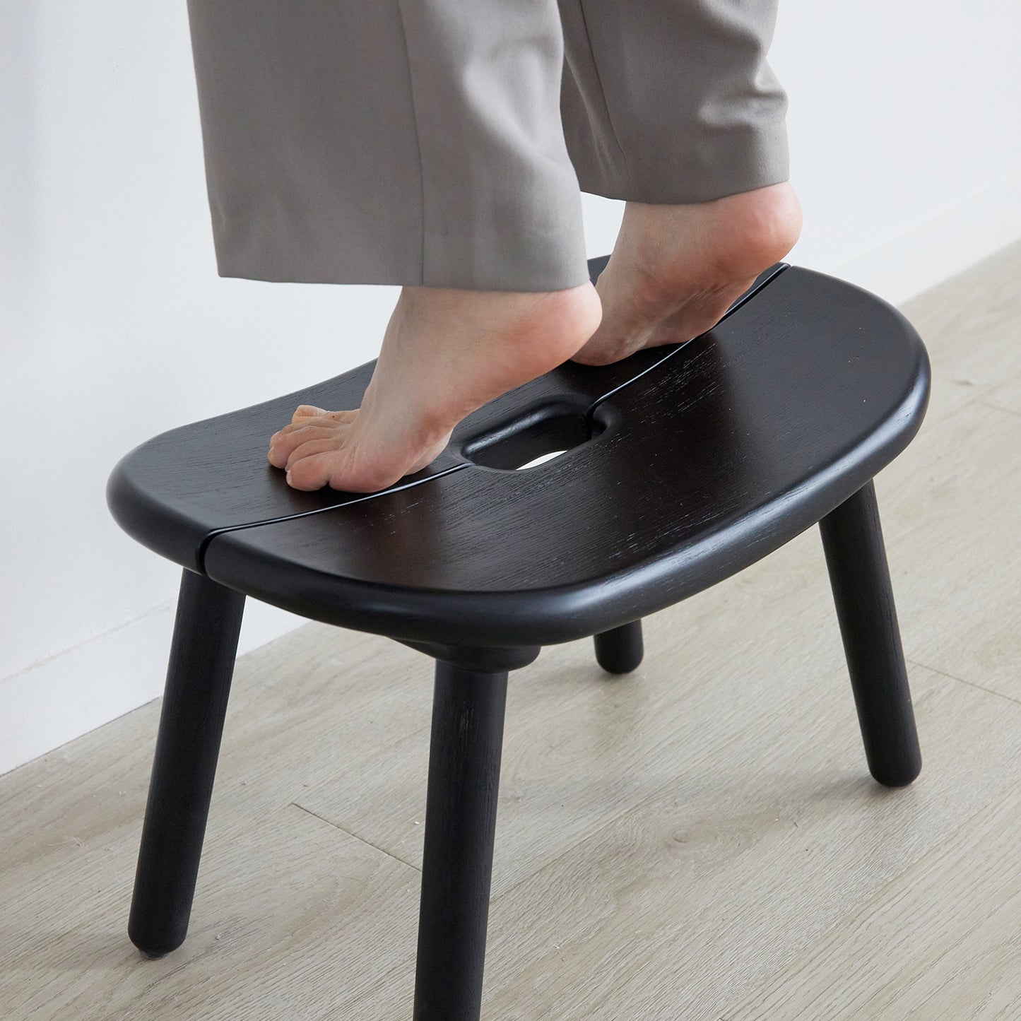 Nut Stool 堅果凳