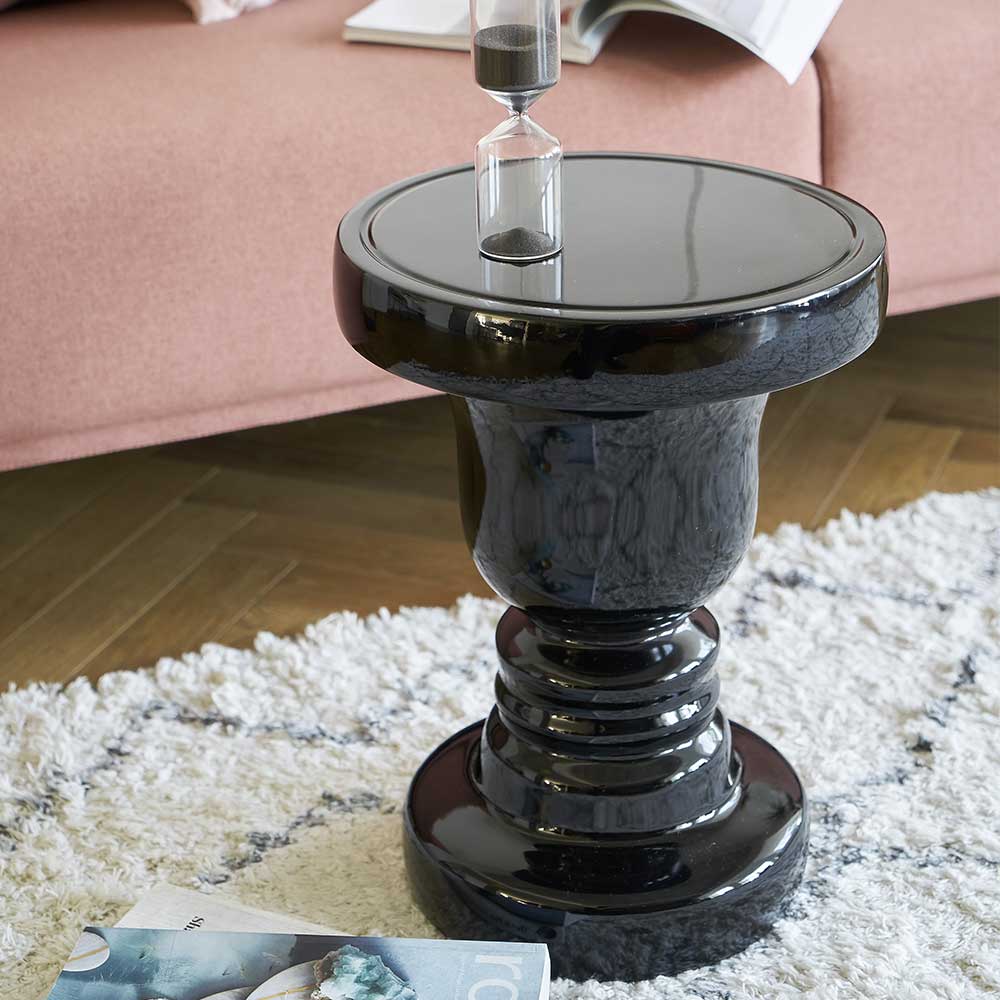 Face Stool