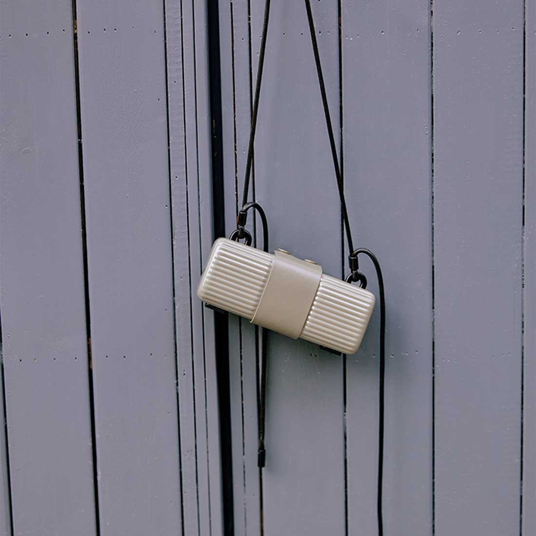 PISTACHIO GLASSESCASE / PLAIN GREY 開心果眼鏡盒 平原灰
