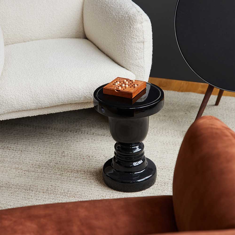 Face Stool