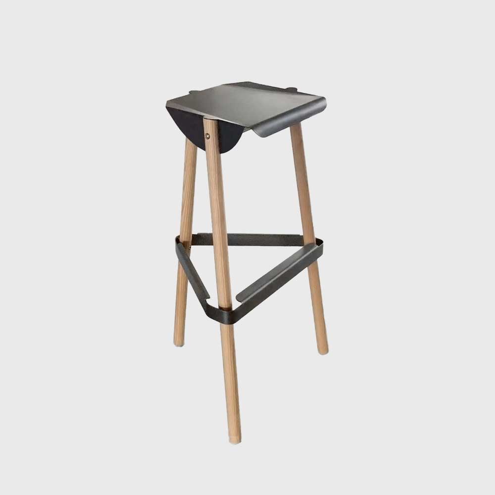 Note Bar Stool