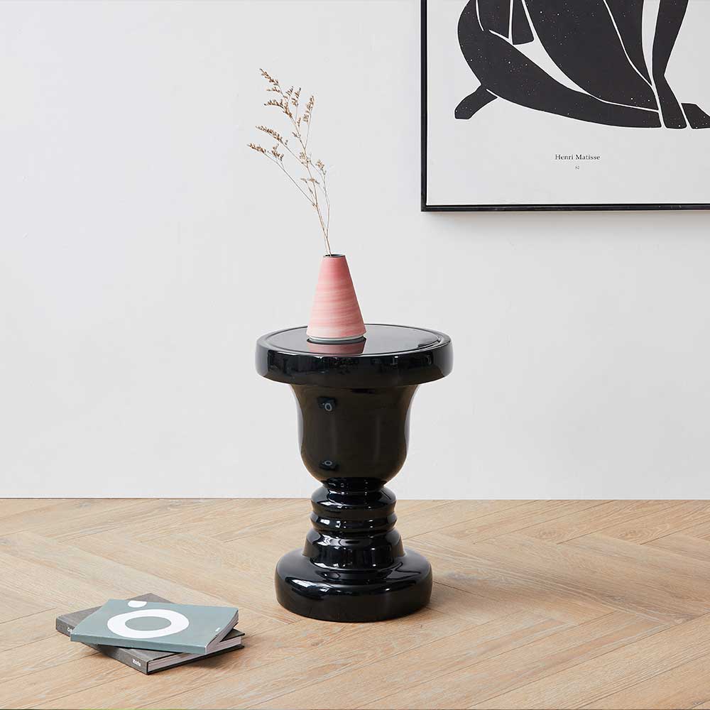 Face Stool