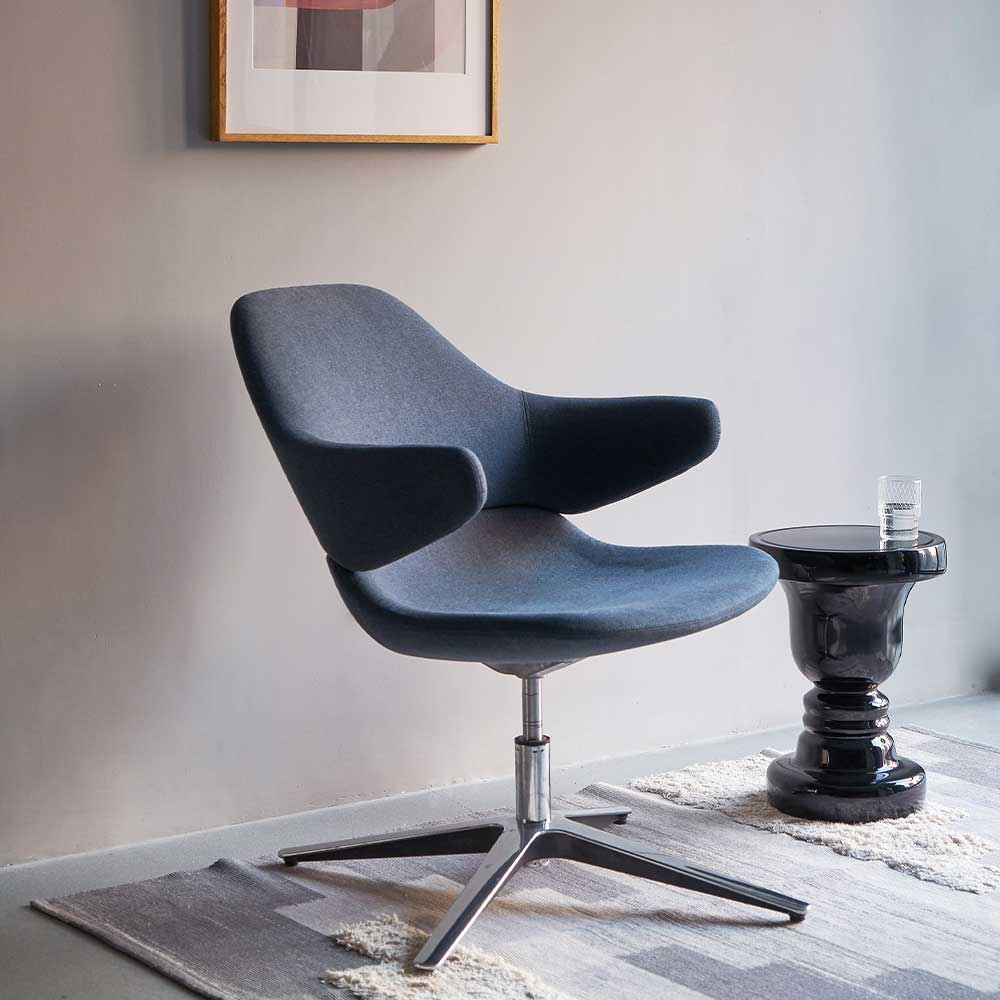 Face Stool