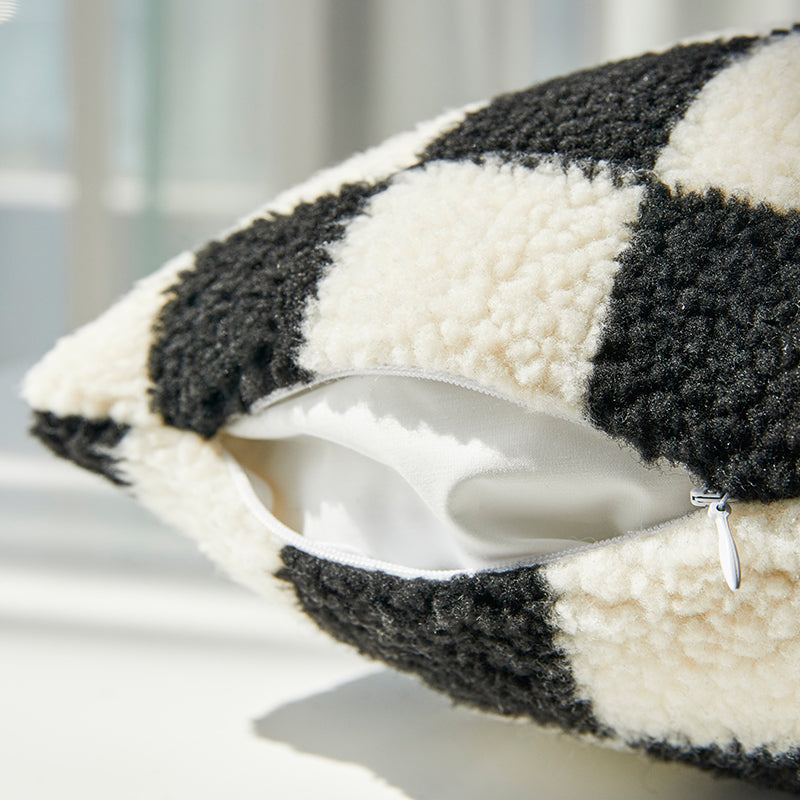 Chessboard Cushion 棋盤抱枕