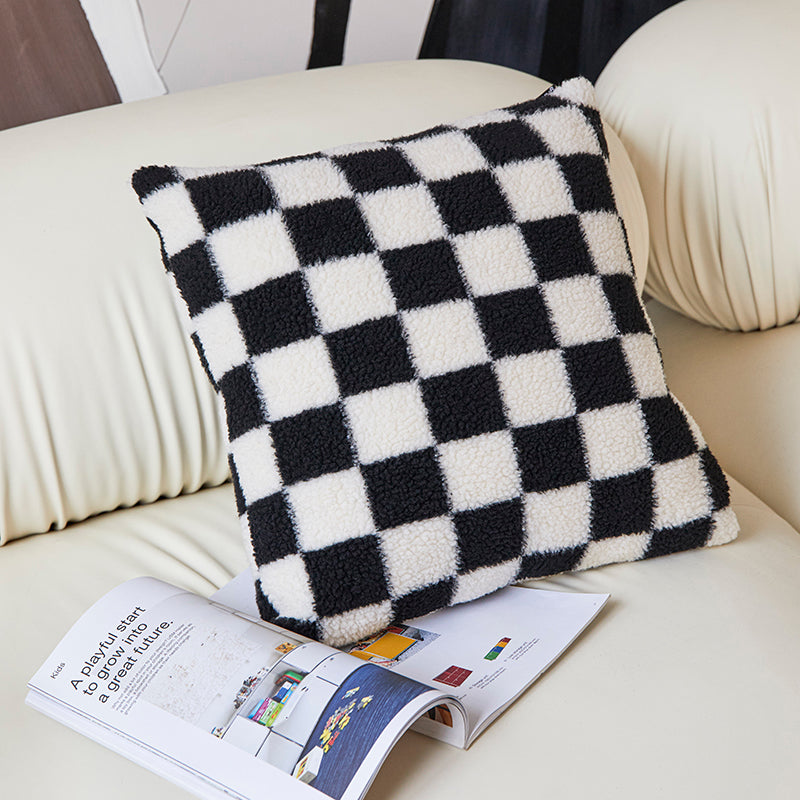 Chessboard Cushion 棋盤抱枕